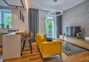 Modern Apartman near Train Station with Balcony #7
